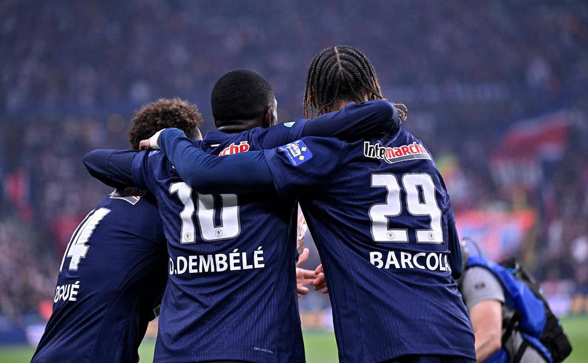 巴黎4-0完胜皇马晋级决赛，姆巴佩未进球仍痛哭